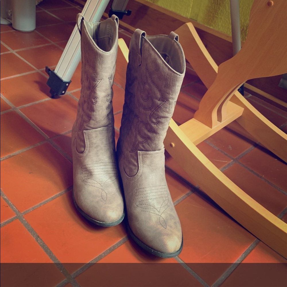 Cowboy boots western boots cowgirl midheel